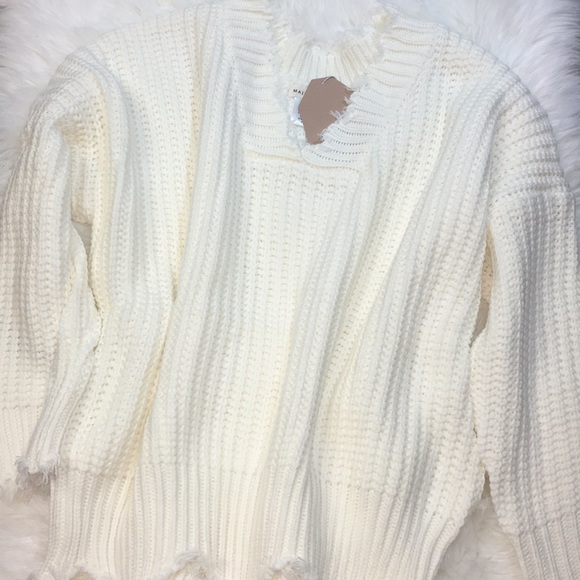 Ivory White Oversized Distressed Sweater - Picture 2 of 6
